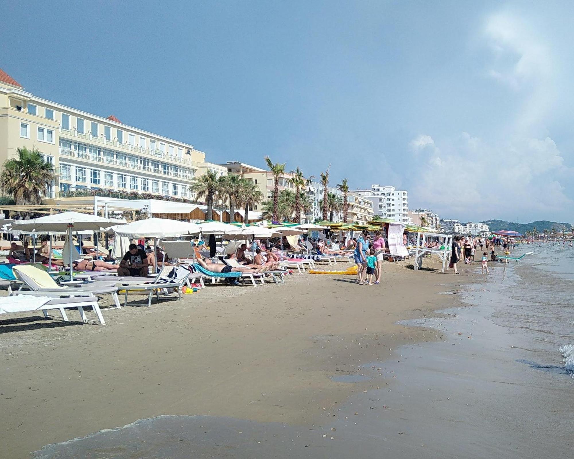 Coastal Apartment Durrës Eksteriør billede